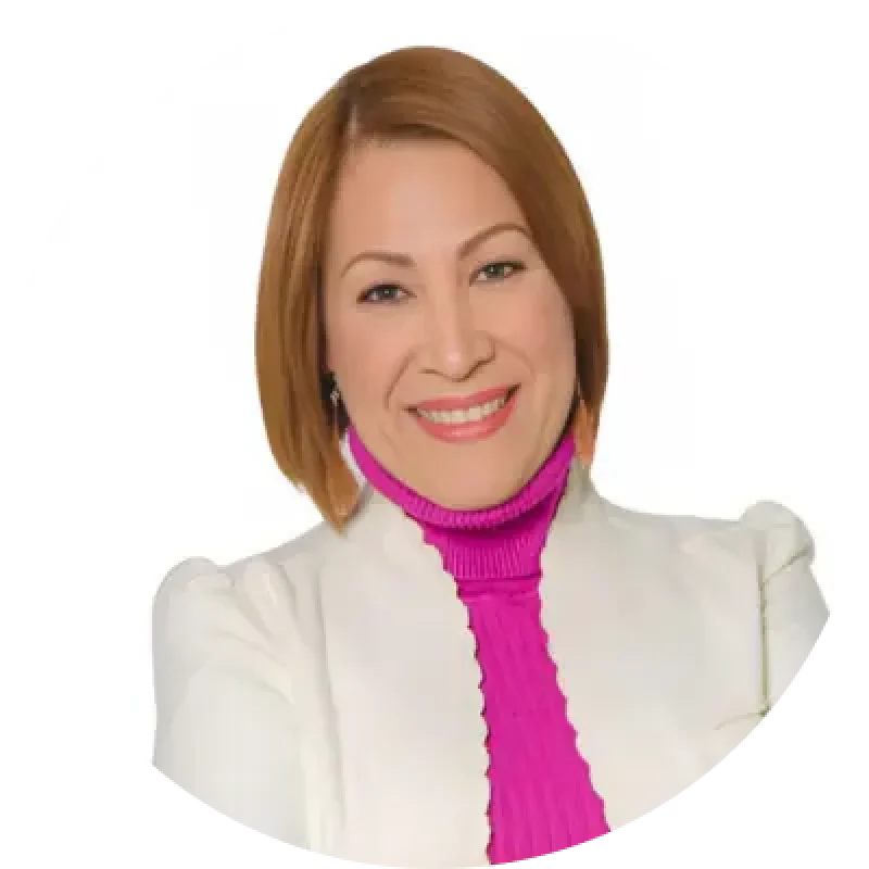 Mayra-La-Paz-Directora_Comunicaciones